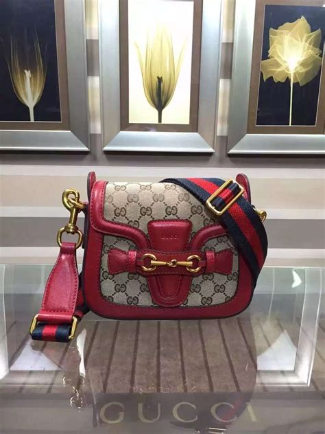 Gucci online shop